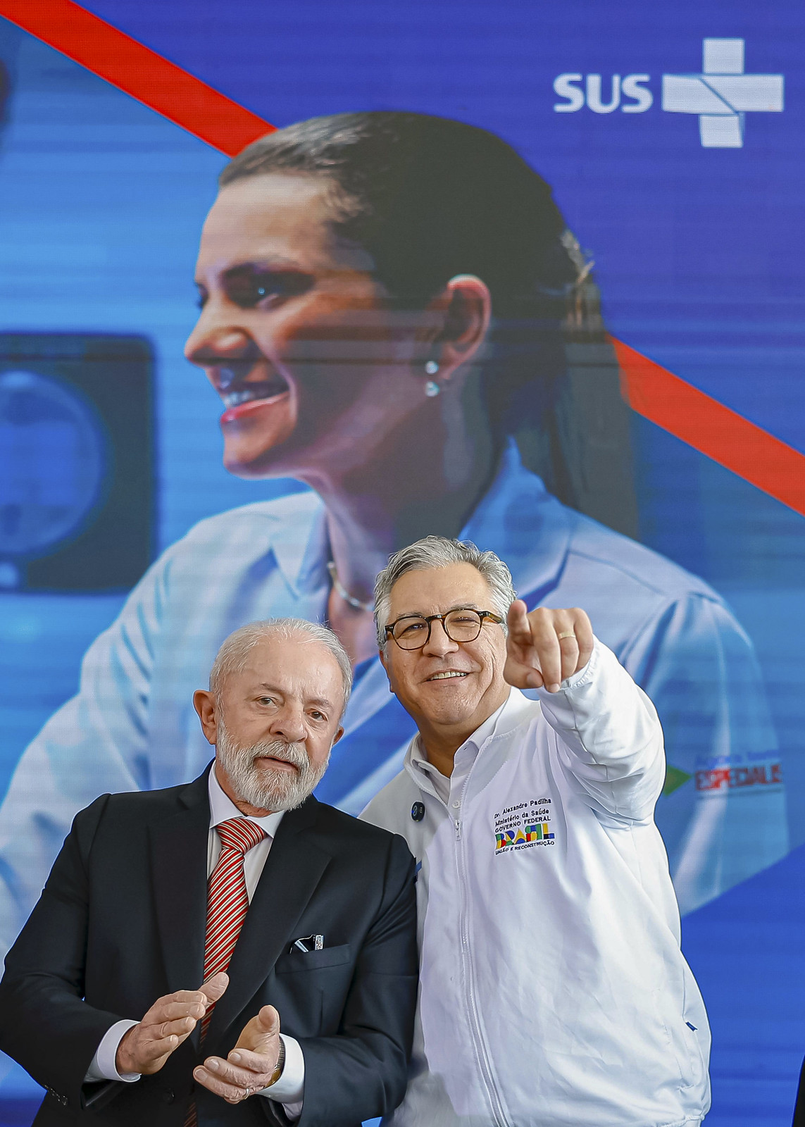 30.05.2025 - Cerimônia de lançamento do programa para reduzir espera por médicos especialistas no SUS e de entregas de soluções de Radioterapia para o SUS