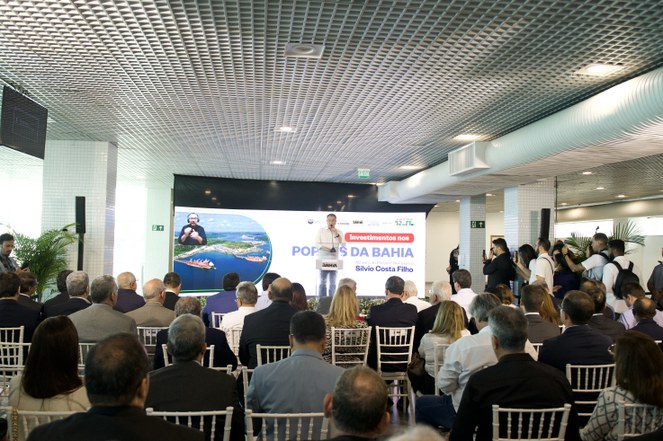 Melhoria da estrutura irá viabilizar o crescimento do agronegócio no oeste baiano, que enfrentava limitações logísticas - Foto: Henrique Raynal/Casa Civil