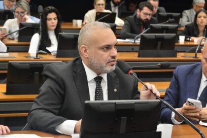 Comissão aprova projeto que endurece punições a empresas e sócios por fraudes em licitações