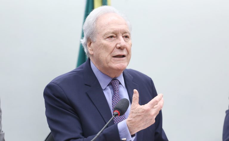 Cancelado debate com o ministro da Justiça